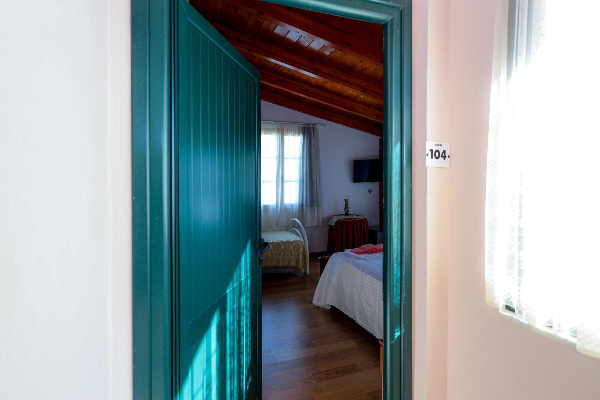Casa La Pieve Bed and Breakfast Μπεράτ Εξωτερικό φωτογραφία