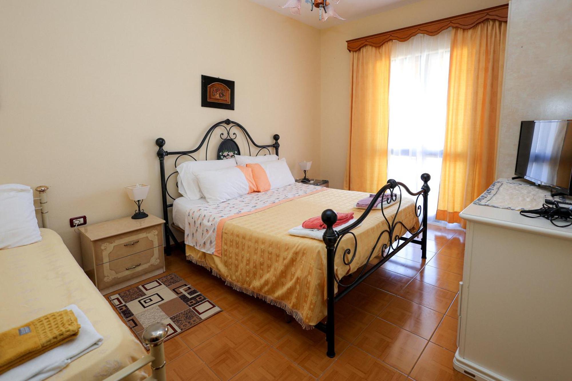 Casa La Pieve Bed and Breakfast Μπεράτ Εξωτερικό φωτογραφία