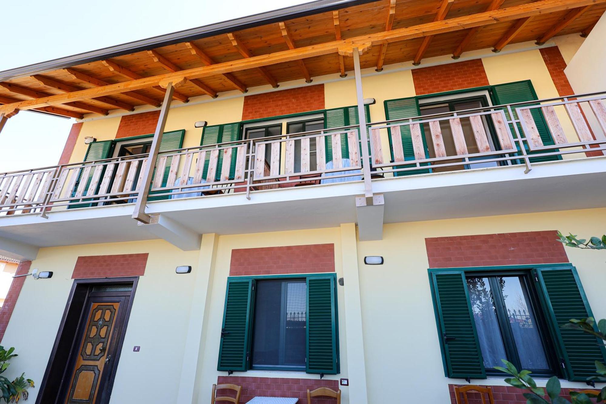 Casa La Pieve Bed and Breakfast Μπεράτ Εξωτερικό φωτογραφία